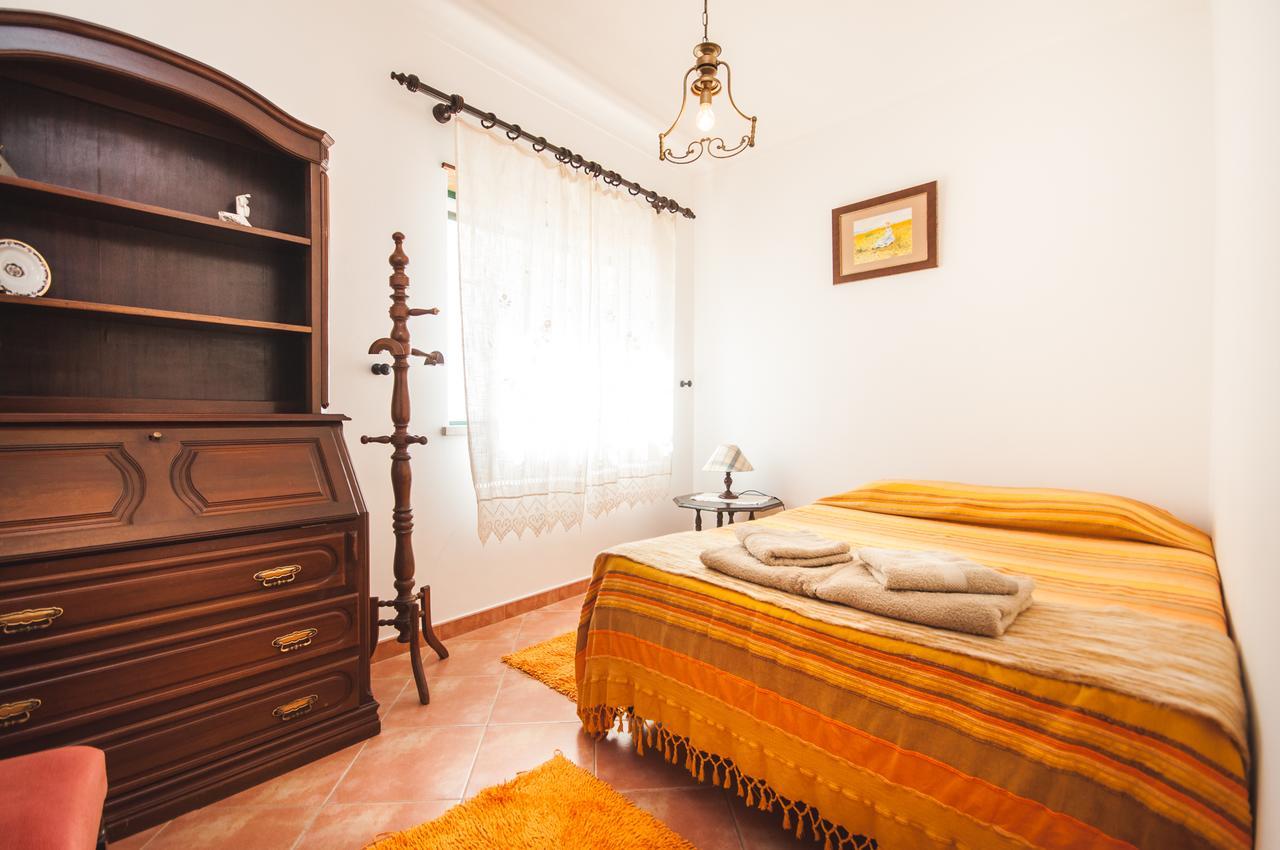 Rivers Nation Surf Camp Bed & Breakfast Atouguia Da Baleia Bagian luar foto