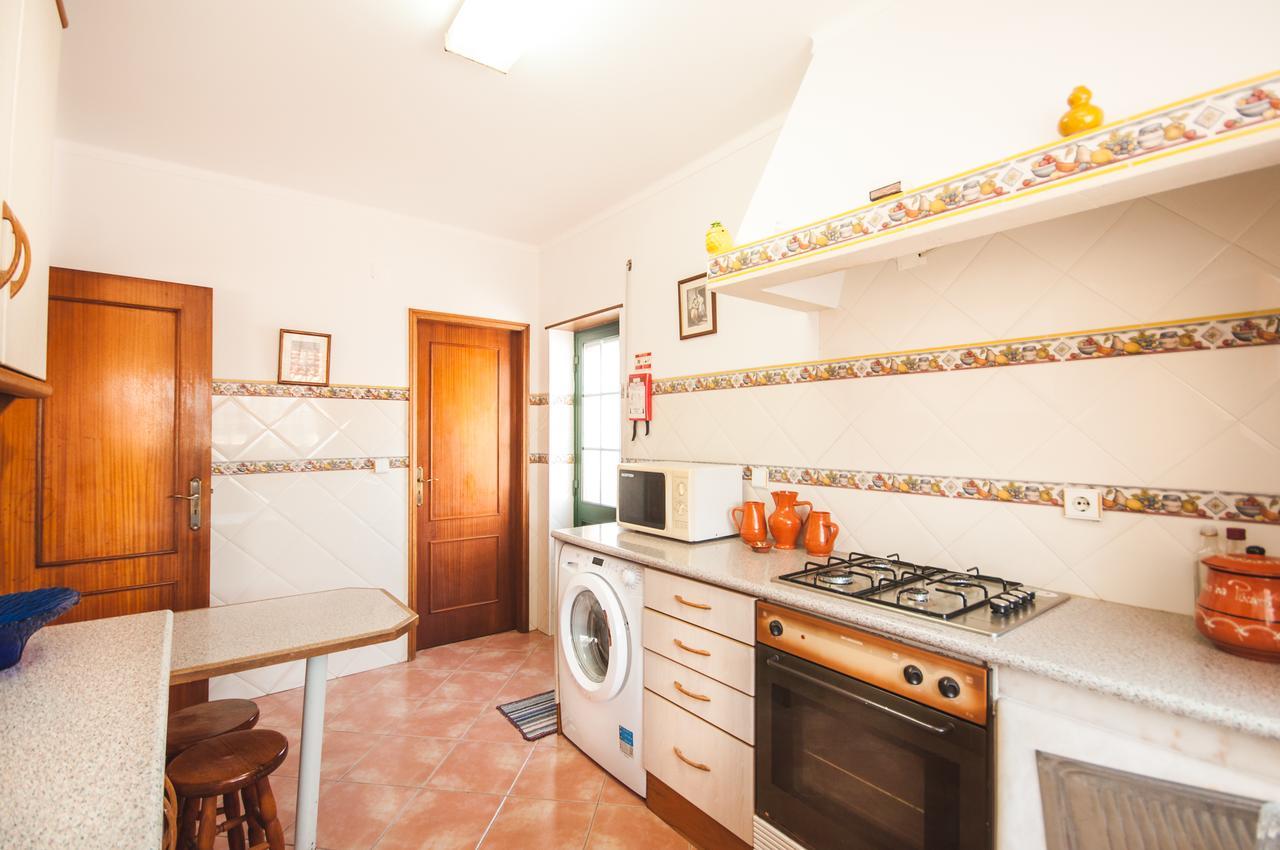Rivers Nation Surf Camp Bed & Breakfast Atouguia Da Baleia Bagian luar foto