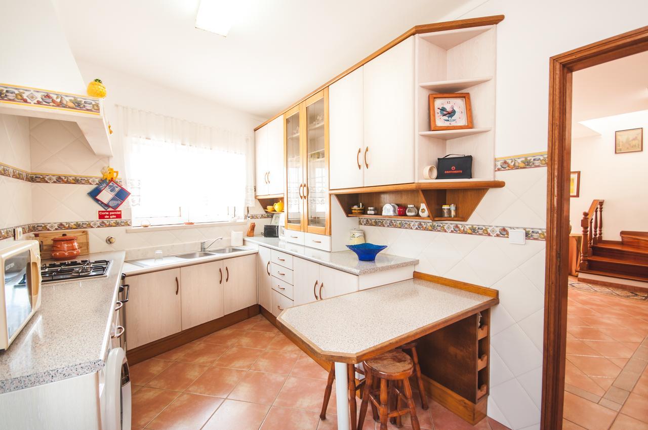 Rivers Nation Surf Camp Bed & Breakfast Atouguia Da Baleia Bagian luar foto