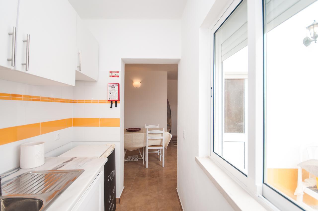 Rivers Nation Surf Camp Bed & Breakfast Atouguia Da Baleia Bagian luar foto