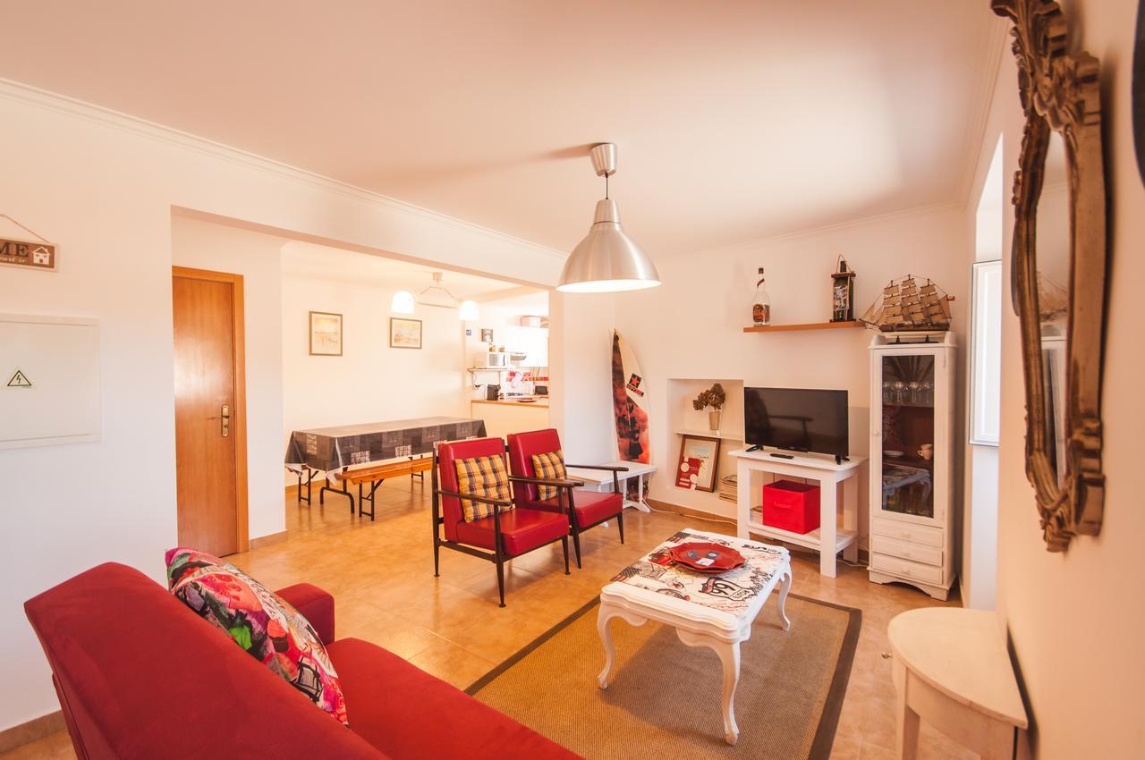 Rivers Nation Surf Camp Bed & Breakfast Atouguia Da Baleia Bagian luar foto